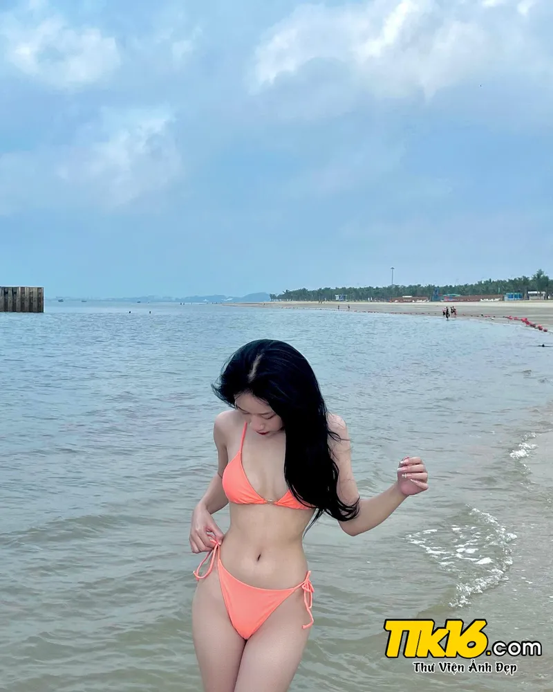Hoàng Lan Anh Tiktok mặc bikini 15