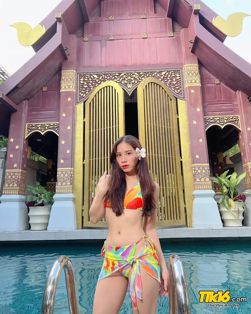 Ảnh Tín Nguyễn bikini